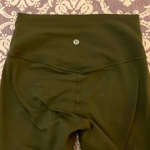 Lululemon Align Crops 21 inches